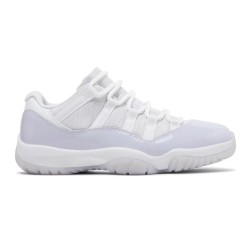 Jordan 11 Low Pure Violet