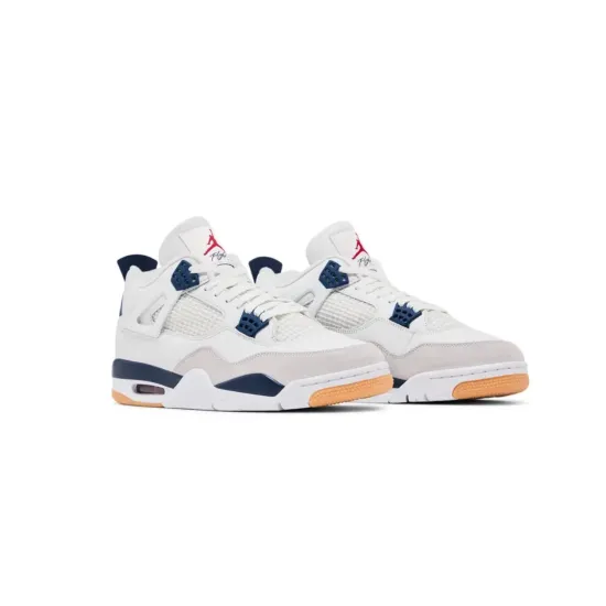 Nike SB x Jordan 4 Navy Nike SB x Jordan 4 Navy
