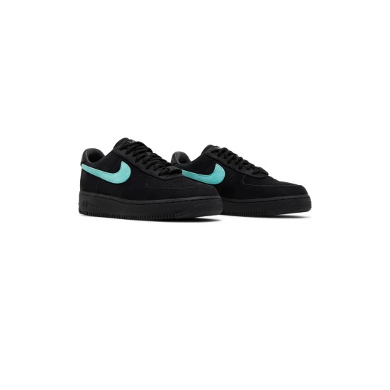 Tiffany & Co. x Nike Air Force 1 Low Tiffany & Co. x Nike Air Force 1 Low