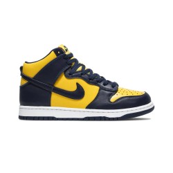 Dunk High Michigan