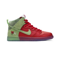 Dunk High SB Strawberry Cough
