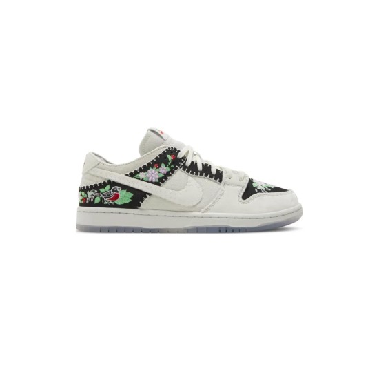 Dunk Low Decon SB Sail Black Dunk Low Decon SB Sail Black