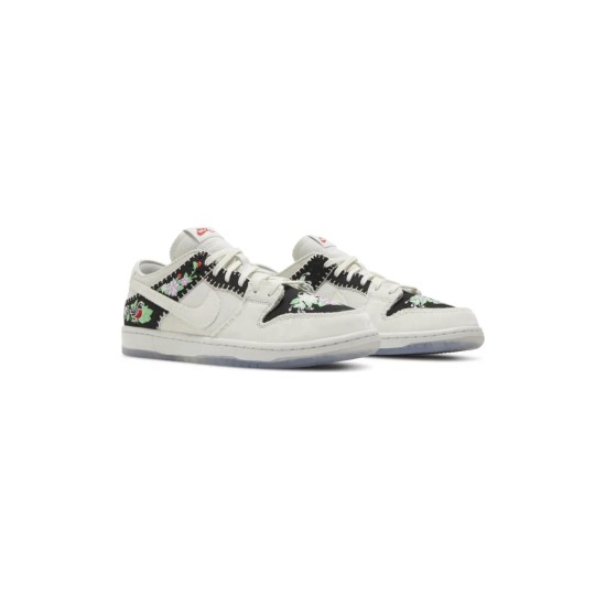 Dunk Low Decon SB Sail Black Dunk Low Decon SB Sail Black