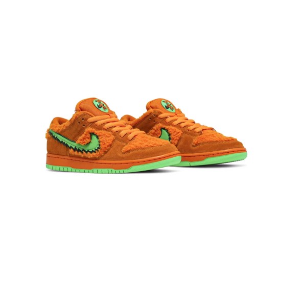 Grateful Dead x SB Dunk Low Bear Pack Grateful Dead x SB Dunk Low Bear Pack