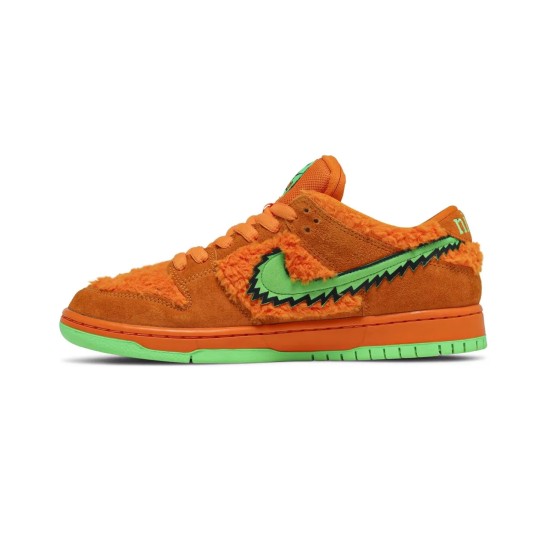 Grateful Dead x SB Dunk Low Bear Pack Grateful Dead x SB Dunk Low Bear Pack