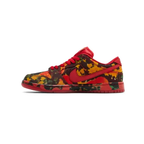 The Wizard of Oz x Nike Dunk Low SB Poppy Field The Wizard of Oz x Nike Dunk Low SB Poppy Field