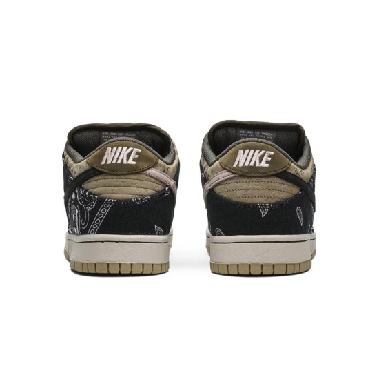 Travis Scott x Nike SB Dunk Low