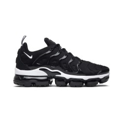 Vapormax Plus Black White