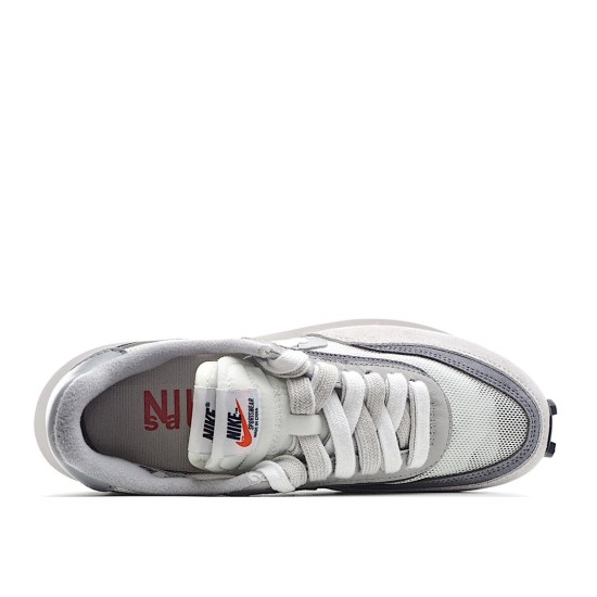 LD Waffle Sacai Summit White LD Waffle Sacai Summit White