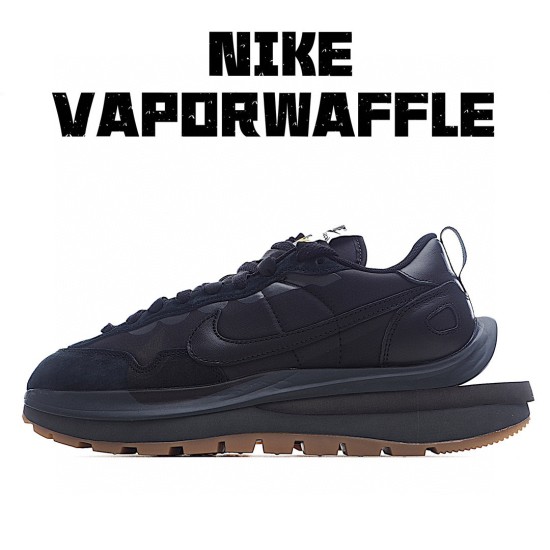 Sacai x VaporWaffle Black Gum Sacai x VaporWaffle Black Gum
