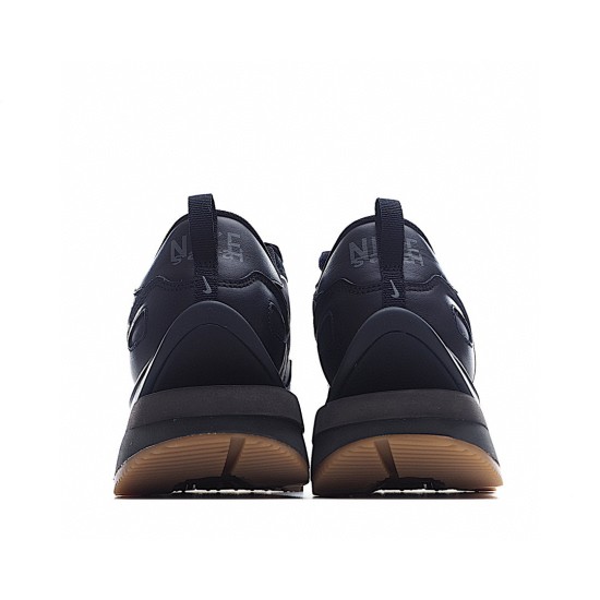 Sacai x VaporWaffle Black Gum Sacai x VaporWaffle Black Gum