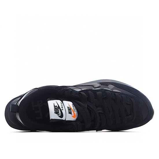 Sacai x VaporWaffle Black Gum Sacai x VaporWaffle Black Gum