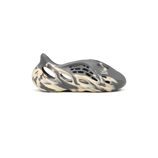 Yeezy Foam Runner Moon Grey Yeezy Foam Runner Moon Grey